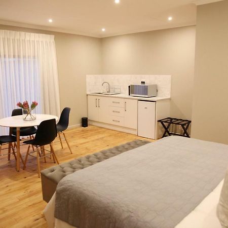 Eden Guesthouse B&B Dana Bay Ngoại thất bức ảnh