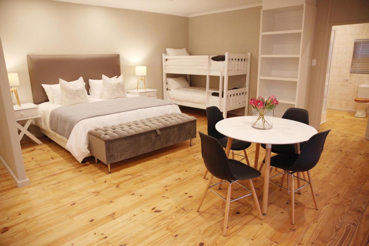 Eden Guesthouse B&B Dana Bay Ngoại thất bức ảnh
