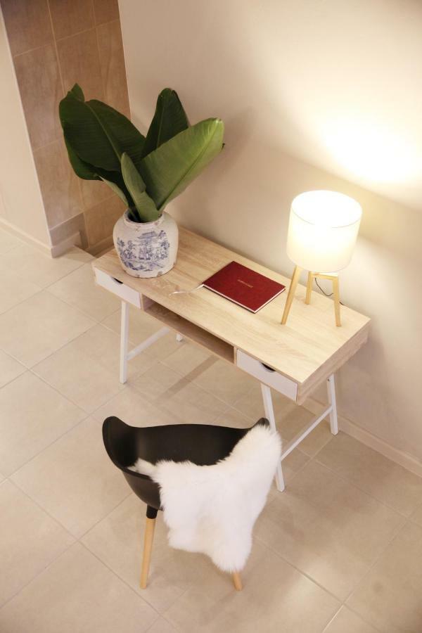 Eden Guesthouse B&B Dana Bay Ngoại thất bức ảnh